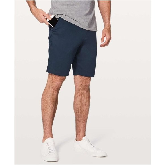 Lululemon Commission Short Slim Chino 9" True Navy Mens 38 Water Repellent EUC - Picture 1 of 14